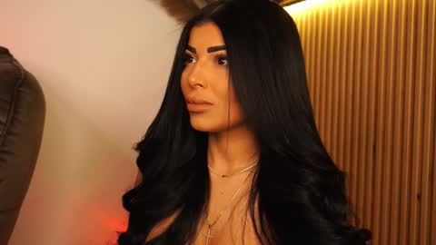 Snapshot of kimybroox chatting on 01/15/26, 12:04 Andreea online show from 01/15/26, 12:04