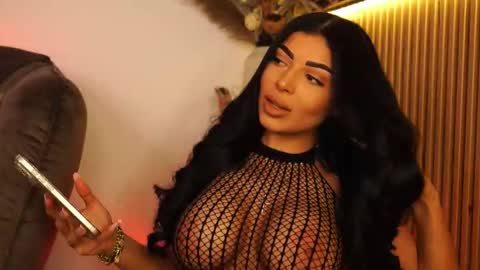 Snapshot of kimybroox chatting on 01/16/26, 11:42 Andreea online show from 01/16/26, 11:42