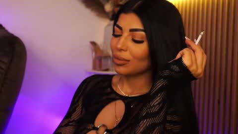 Snapshot of kimybroox chatting on 02/06/26, 11:08 Andreea online show from 02/06/26, 11:08