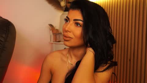 Snapshot of kimybroox chatting on 02/25/26, 11:36 Andreea online show from 02/25/26, 11:36