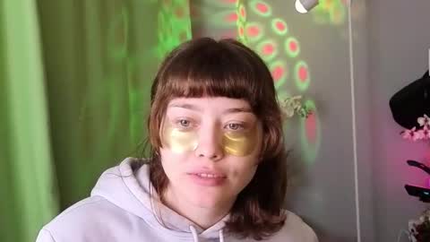 Snapshot of kina_ka chatting on 10/14/25, 08:37 kina_ka online show from 10/14/25, 08:37