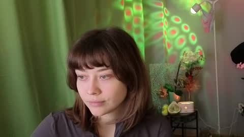 kina_ka online show from 11/26/25, 05:08