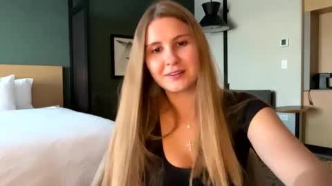 kinci06 online show from 03/12/25, 10:07