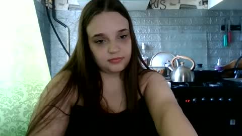 Snapshot of kind_emma850106 chatting on 07/23/26, 12:14 kind_emma850106 online show from 07/23/26, 12:14