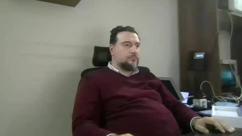 Snapshot of kind_man_bisho chatting on 12/22/25, 02:14 Bisho online show from 12/22/25, 02:14