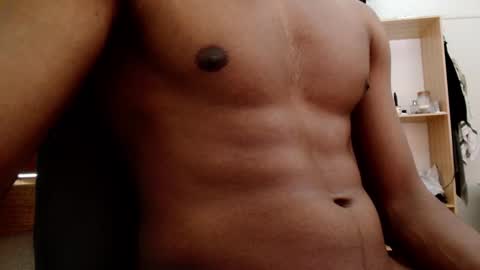 Isaac online show from 09/24/25, 11:41