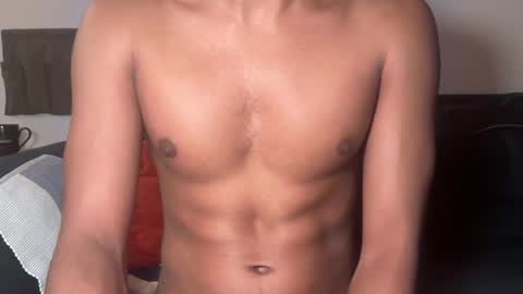 Snapshot of kinda_horny_right_now chatting on 06/01/26, 02:41 Isaac online show from 06/01/26, 02:41
