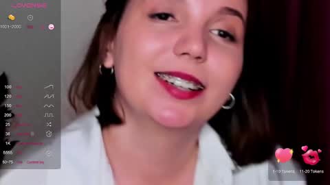 Hazel online show from 02/12/25, 11:41