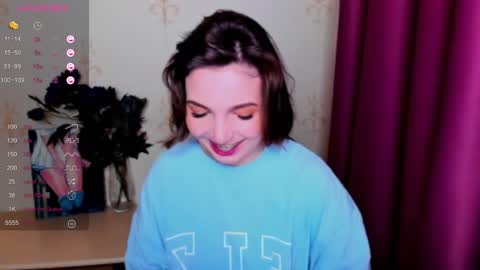 Hazel online show from 09/28/25, 08:14