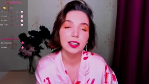 Hazel online show from 10/06/25, 12:13