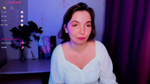 Hazel online show from 10/13/25, 09:37