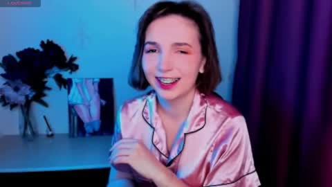 Hazel online show from 10/20/25, 08:15