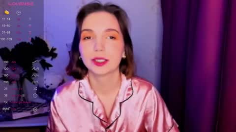 Hazel online show from 12/21/25, 06:04