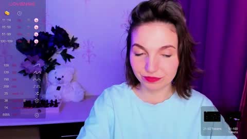 Hazel online show from 02/13/26, 08:43