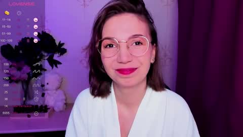 Hazel online show from 03/01/26, 12:23