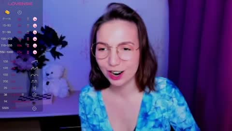 Hazel online show from 04/18/26, 07:58