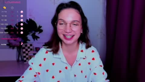 Hazel online show from 07/12/26, 05:59