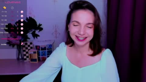 Hazel online show from 07/15/26, 01:55