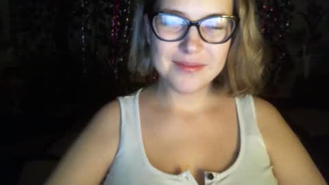 Snapshot of kindsweet chatting on 01/21/25, 01:18 kindsweet online show from 01/21/25, 01:18