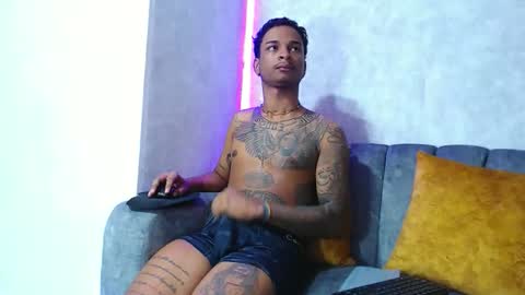 king__boy_ online show from 01/09/26, 01:19