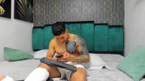 Angel Falconer online show from 09/16/25, 02:12