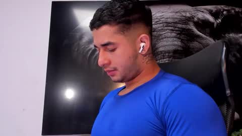 Angel Falconer online show from 12/05/25, 02:42