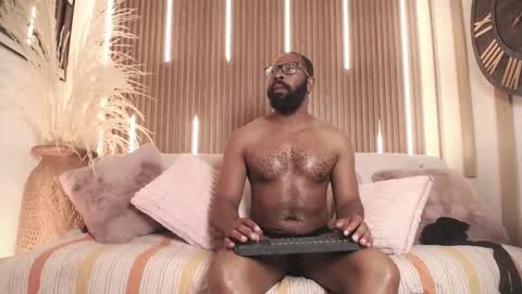 Malik  online show from 09/26/25, 01:04