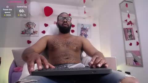 Snapshot of king_mallik chatting on 02/21/26, 01:12 Malik online show from 02/21/26, 01:12