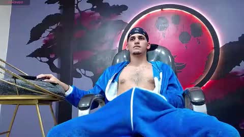 king voy online show from 10/30/25, 09:04