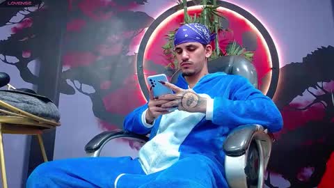 king voy online show from 11/11/25, 05:07