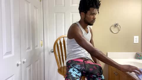 Snapshot of kingalmighty01 chatting on 10/09/25, 02:48 King Almighty01 online show from 10/09/25, 02:48