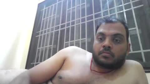 kingalpines1 online show from 10/13/25, 06:52