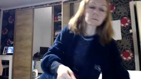 Snapshot of kingandprincess chatting on 03/08/25, 09:29 sexysexyhotwetpinkredpussy online show from 03/08/25, 09:29