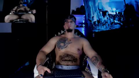 Snapshot of kingbear777 chatting on 12/08/24, 07:11 King Bear online show from 12/08/24, 07:11