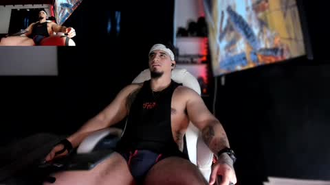 Snapshot of kingbear777 chatting on 12/20/24, 12:19 King Bear online show from 12/20/24, 12:19