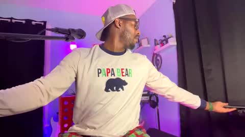 KC online show from 03/10/25, 03:23