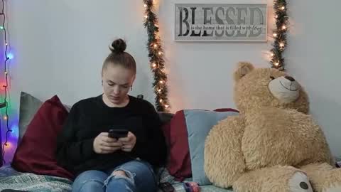 Scarred Thighs online show from 01/06/26, 07:06