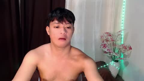Snapshot of kingdomcum96 chatting on 07/23/26, 10:51 kingdomcum96 online show from 07/23/26, 10:51