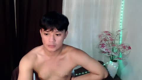 Snapshot of kingdomcum96 chatting on 07/25/26, 02:20 kingdomcum96 online show from 07/25/26, 02:20