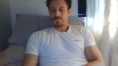 Snapshot of kingharold92 chatting on 06/23/26, 05:44 kingharold92 online show from 06/23/26, 05:44