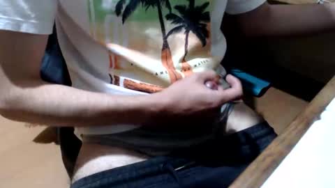 Snapshot of kingjh2 chatting on 11/08/25, 06:57 kingjh2 online show from 11/08/25, 06:57