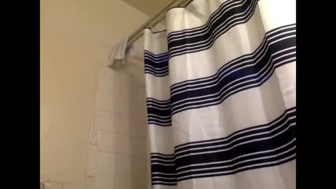 Snapshot of kinglibra420 chatting on 02/02/26, 05:33 loyal fuck online show from 02/02/26, 05:33