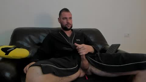 The King online show from 04/18/26, 11:14