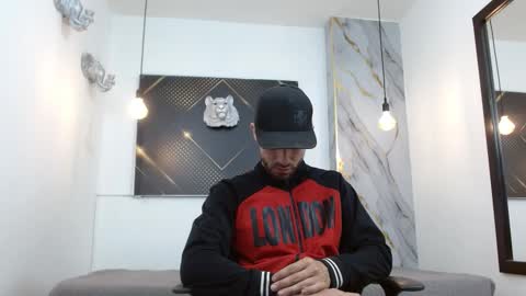 KING  online show from 03/22/26, 03:10