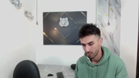 KING  online show from 05/02/26, 02:49