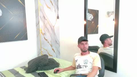 KING  online show from 05/12/26, 04:42