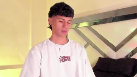  A L E X  online show from 02/20/25, 06:28