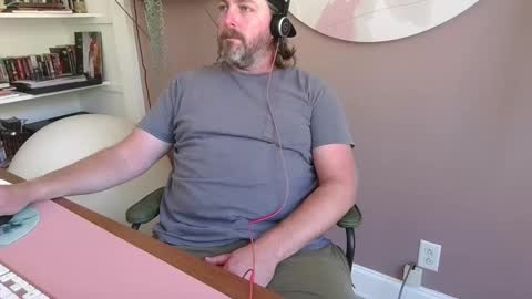 Richard online show from 09/11/25, 05:57