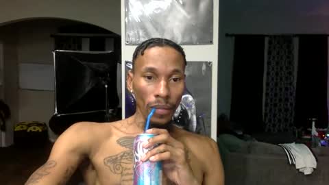 Snapshot of kingrico1987 chatting on 12/21/25, 06:53 kingrico1987 online show from 12/21/25, 06:53