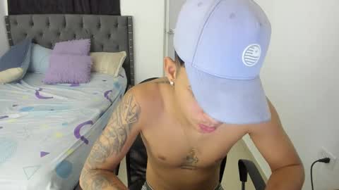 DOMINANT ALPHA KINGS online show from 10/11/25, 01:49